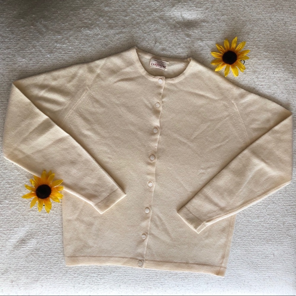 Fully Fashioned Vintage Cashmere Button-up Sweater